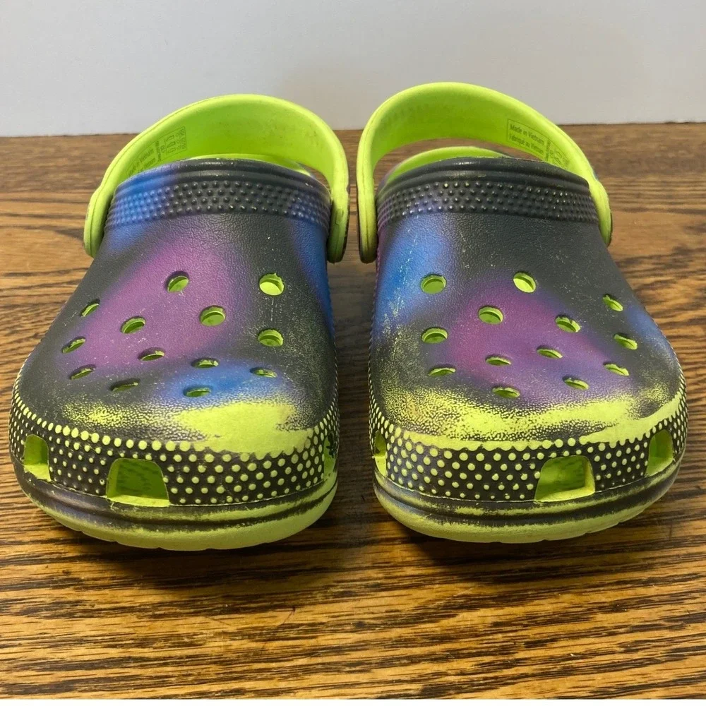 CROCS classic clogs