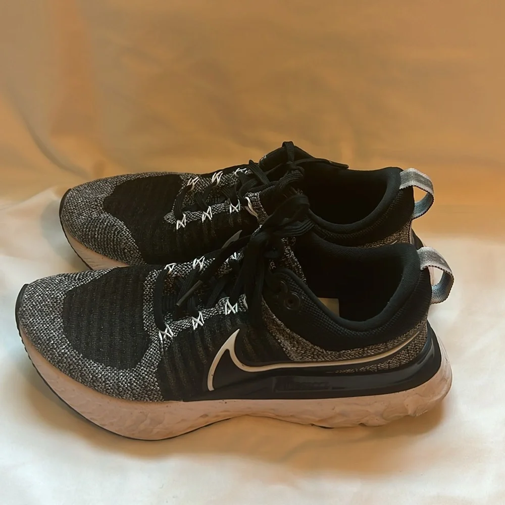 Nike react running