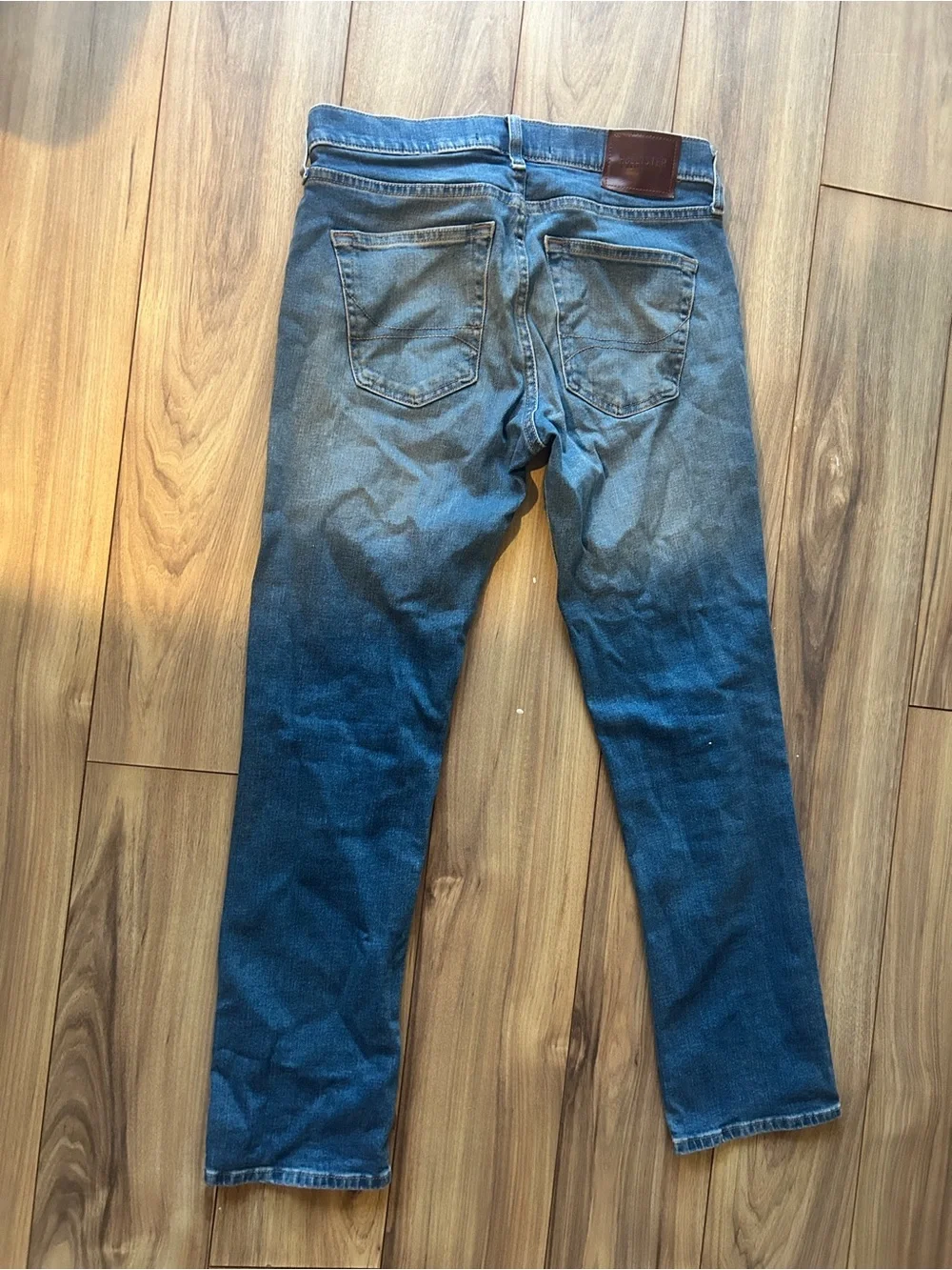 Hollister Men's Blue Straight-Leg Jeans