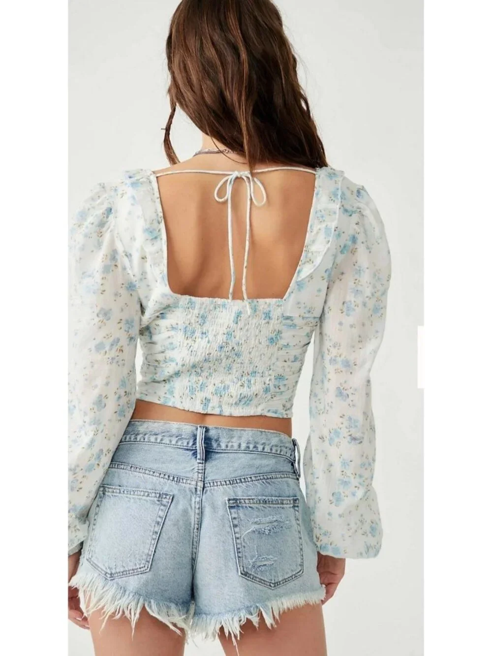 Free People Another Life White blue floral blouse size Large Romantic feminine