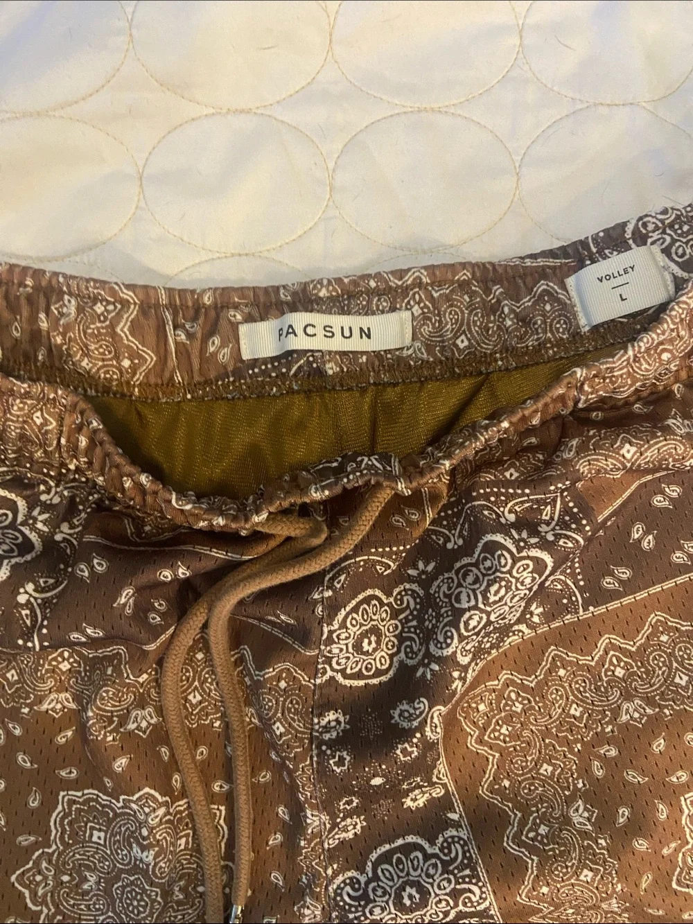 PacSun movement drawstring print