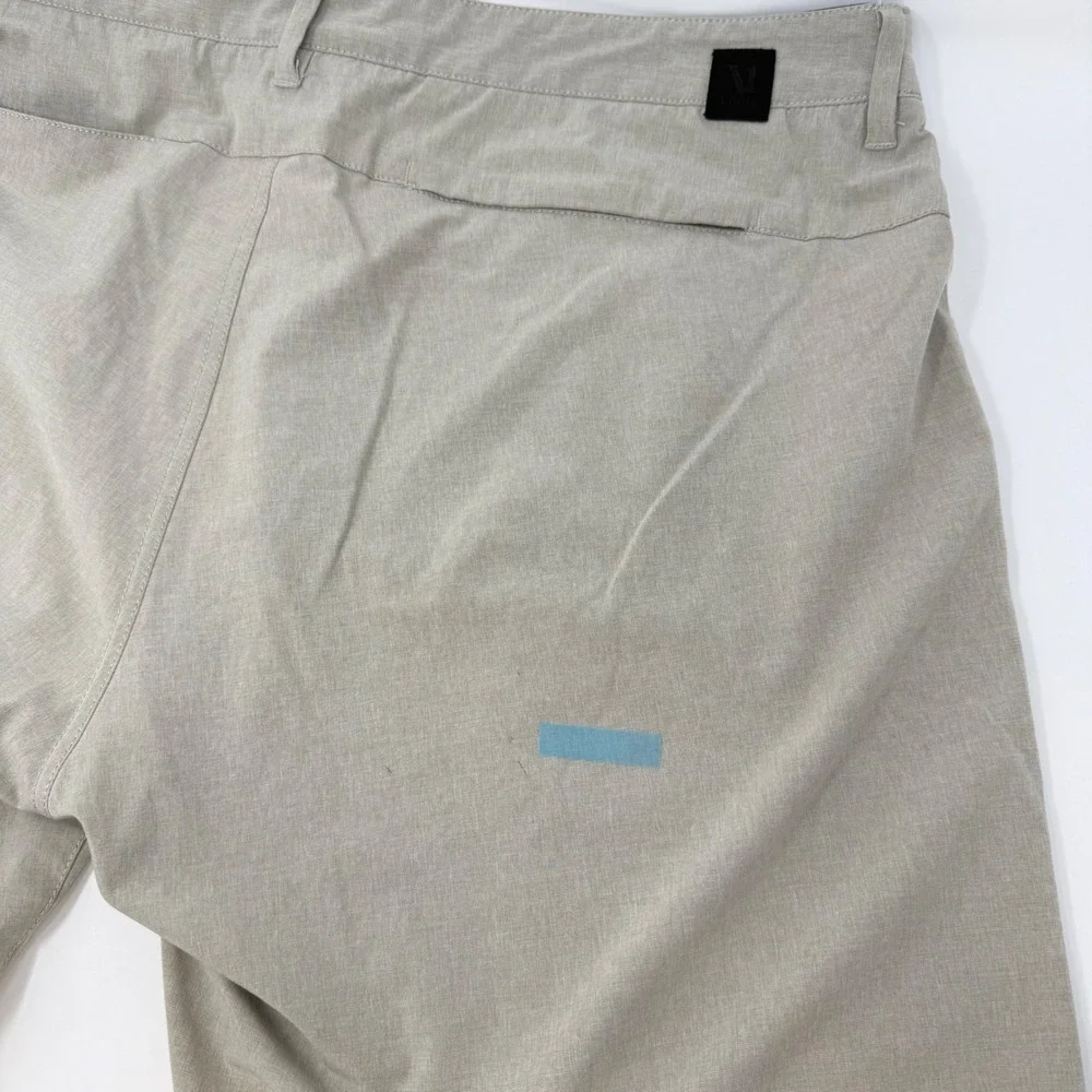 Vuori aim shorts