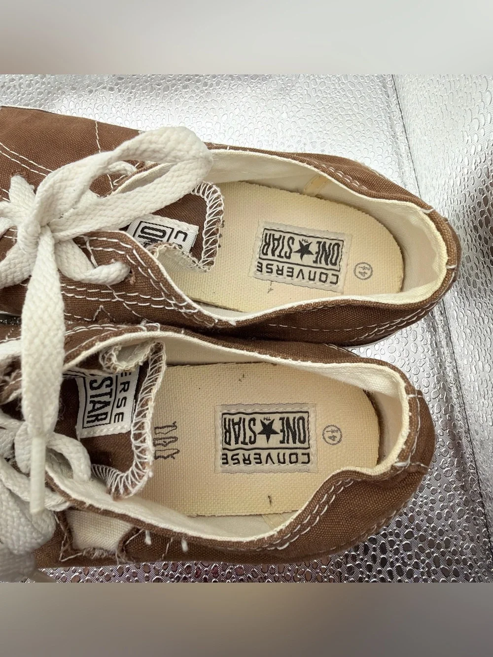 Converse classic low