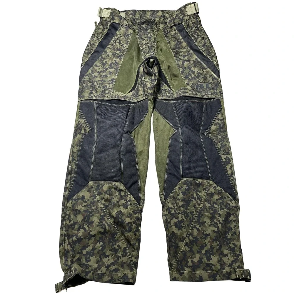 BT Battle Tested Pants Mens Medium Green Camo Paintball Padded Knees 30-36