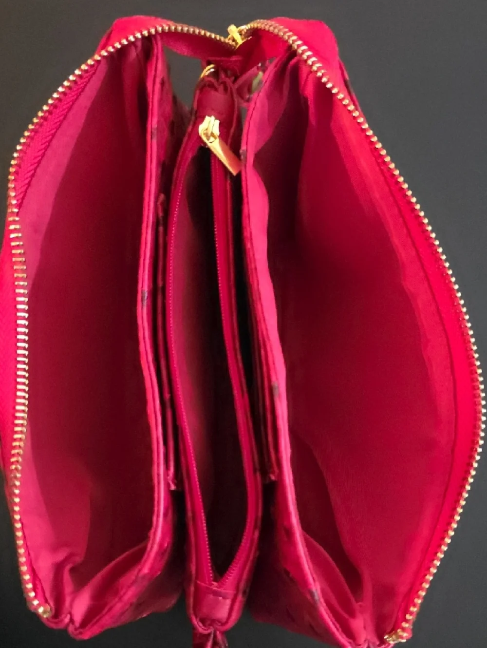 N/A constructed zipper checkbook