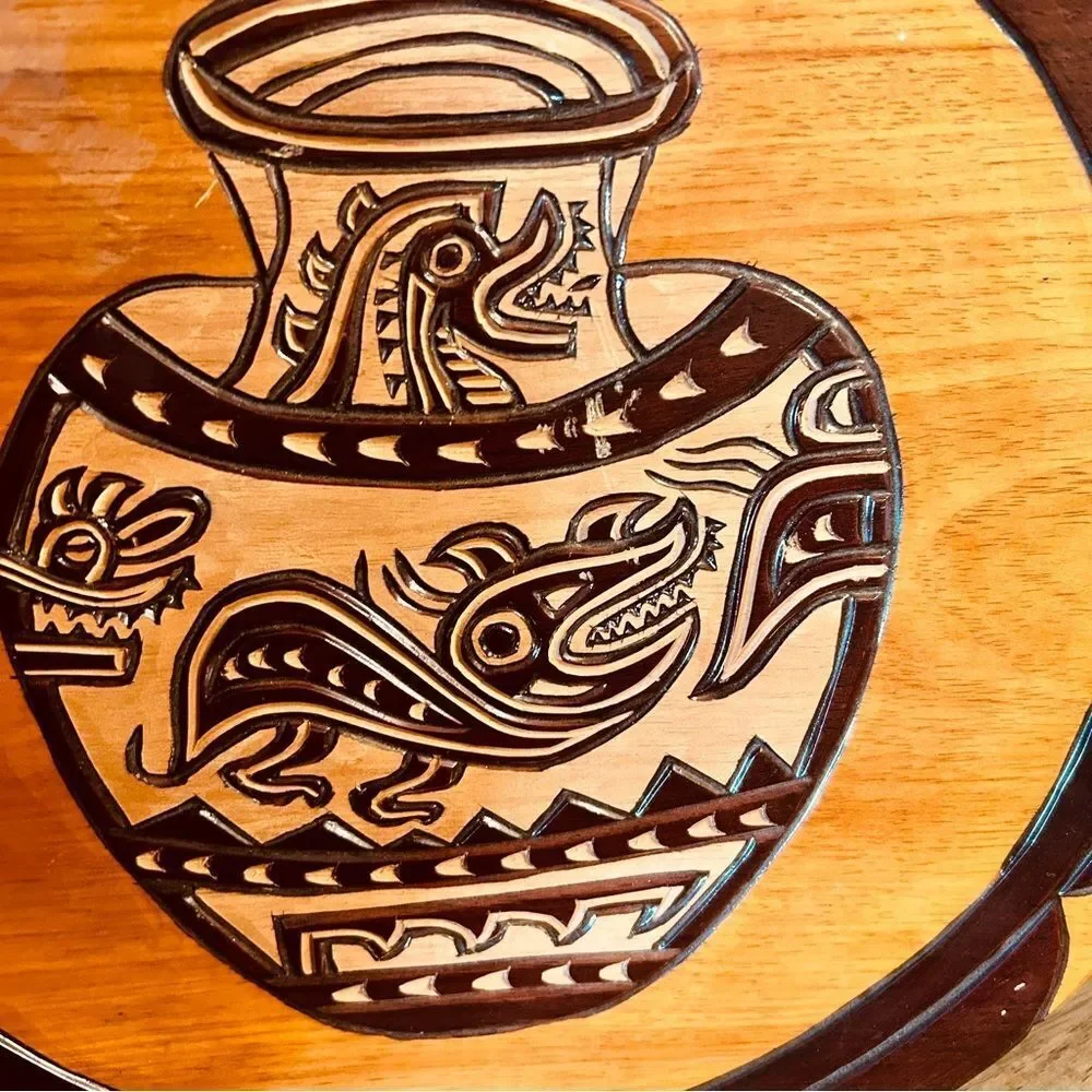 N/A wooden handcarved