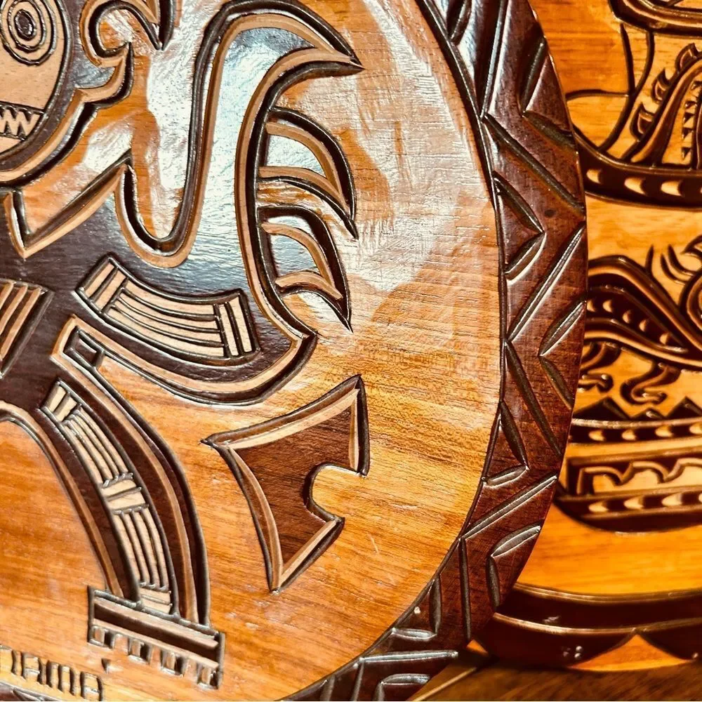 N/A wooden handcarved