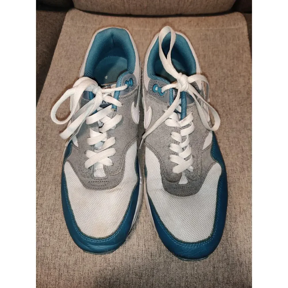 Nike air max