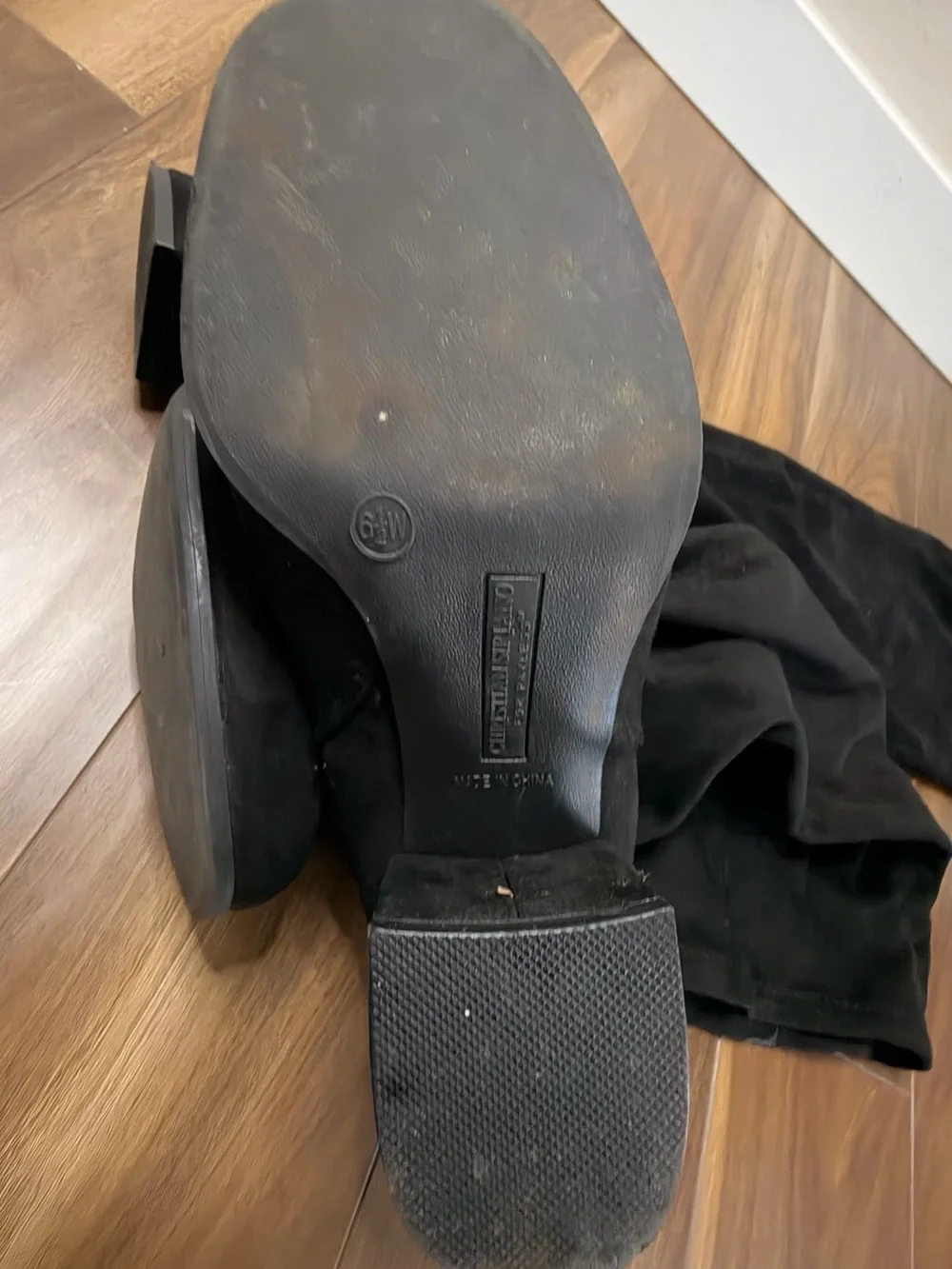N/A classic black