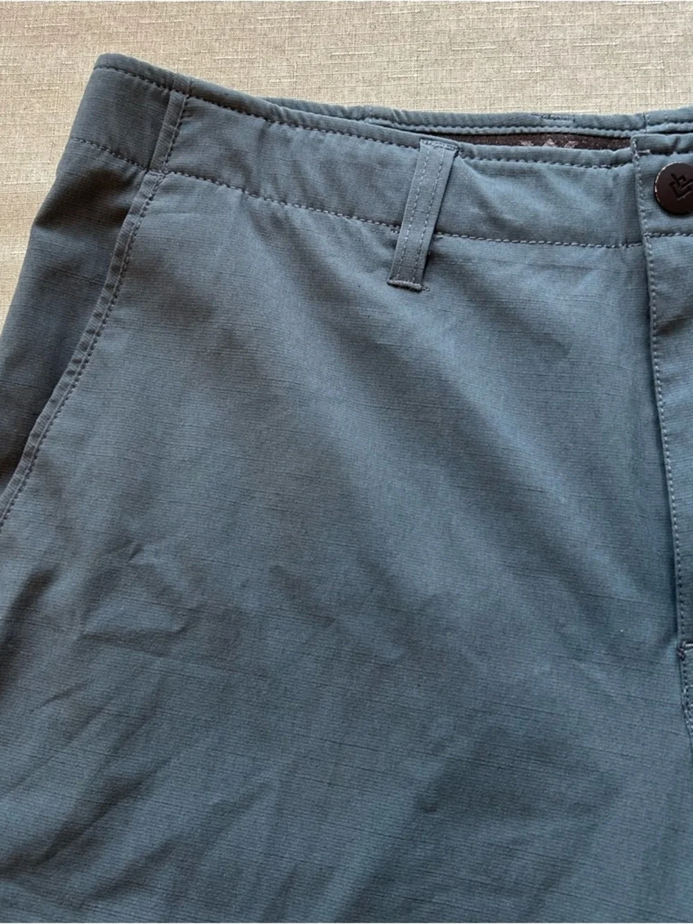 Veece Men's Flat Front Performance Shorts in Charcoal
