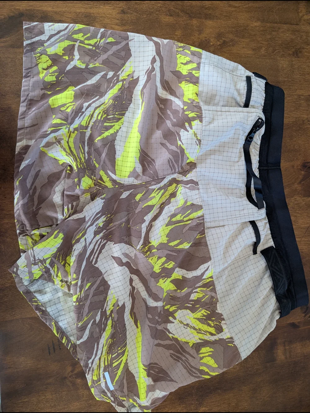 Nike Trail Men's Grey & Camo Running Shorts