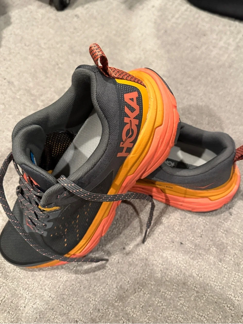 Hoka women challenger