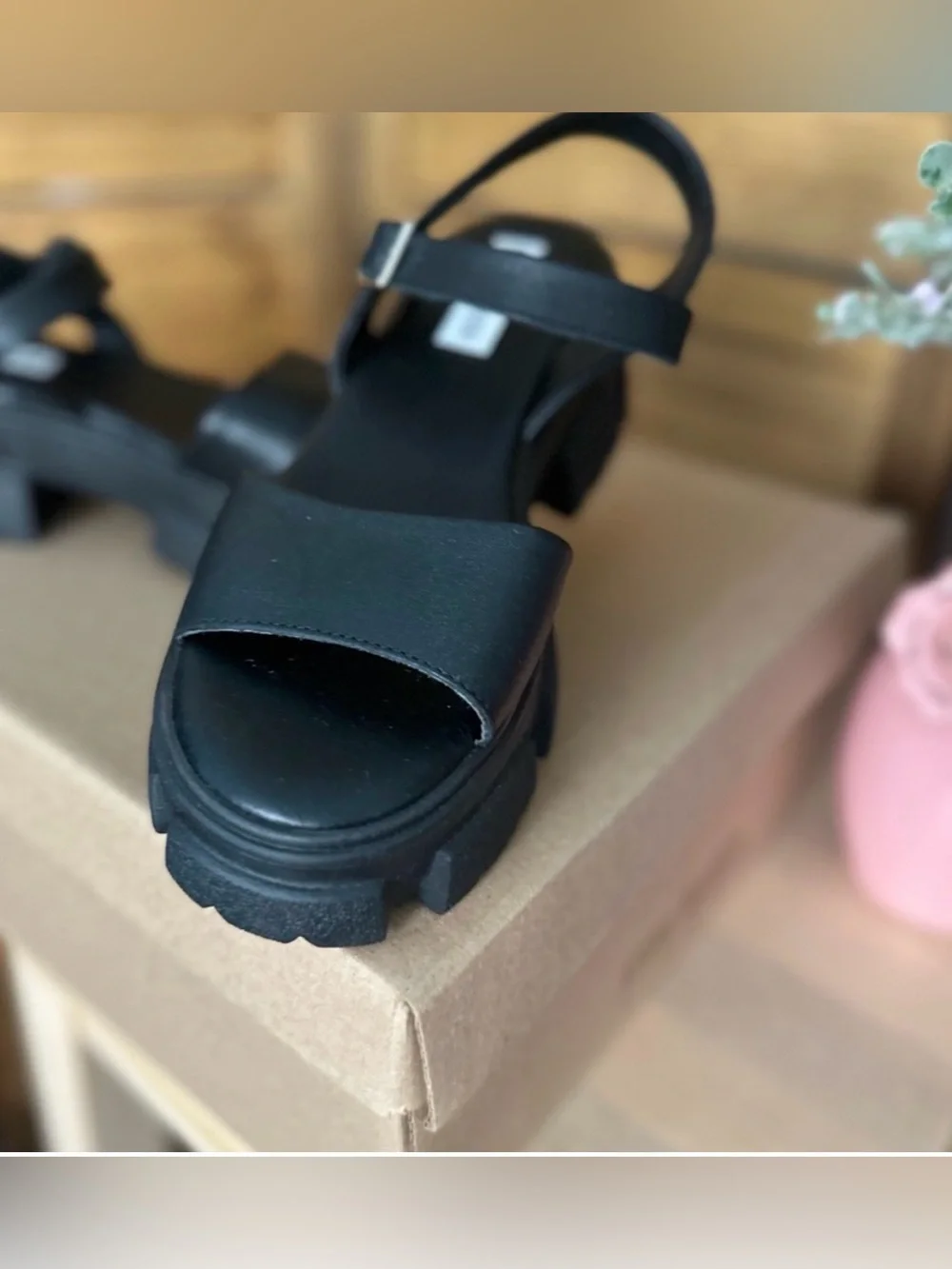 Steve Madden Black Platform Sandals