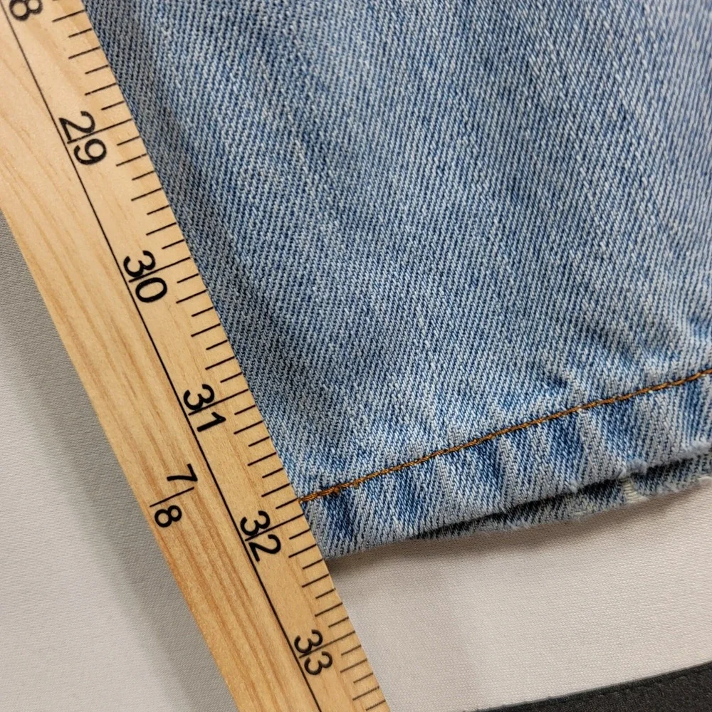 Levis levi 550