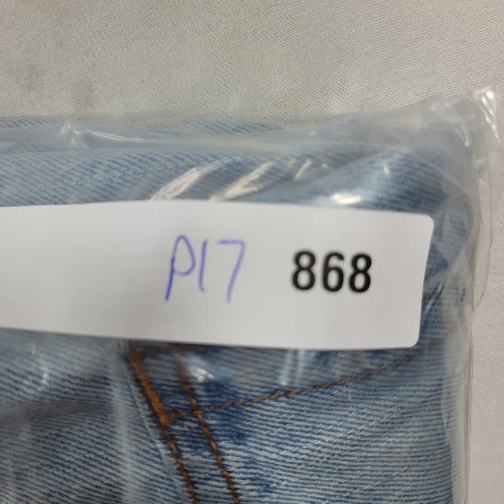 Levis levi 550