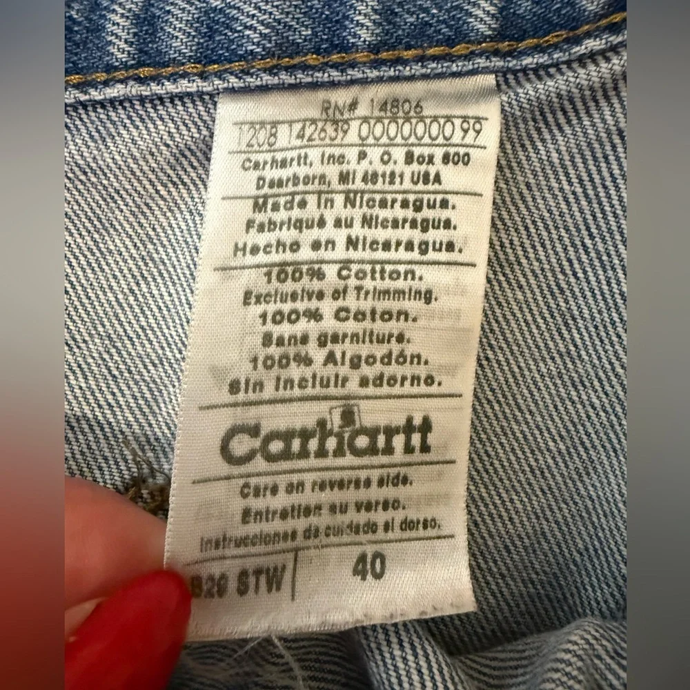 Carhartt fly pockets style