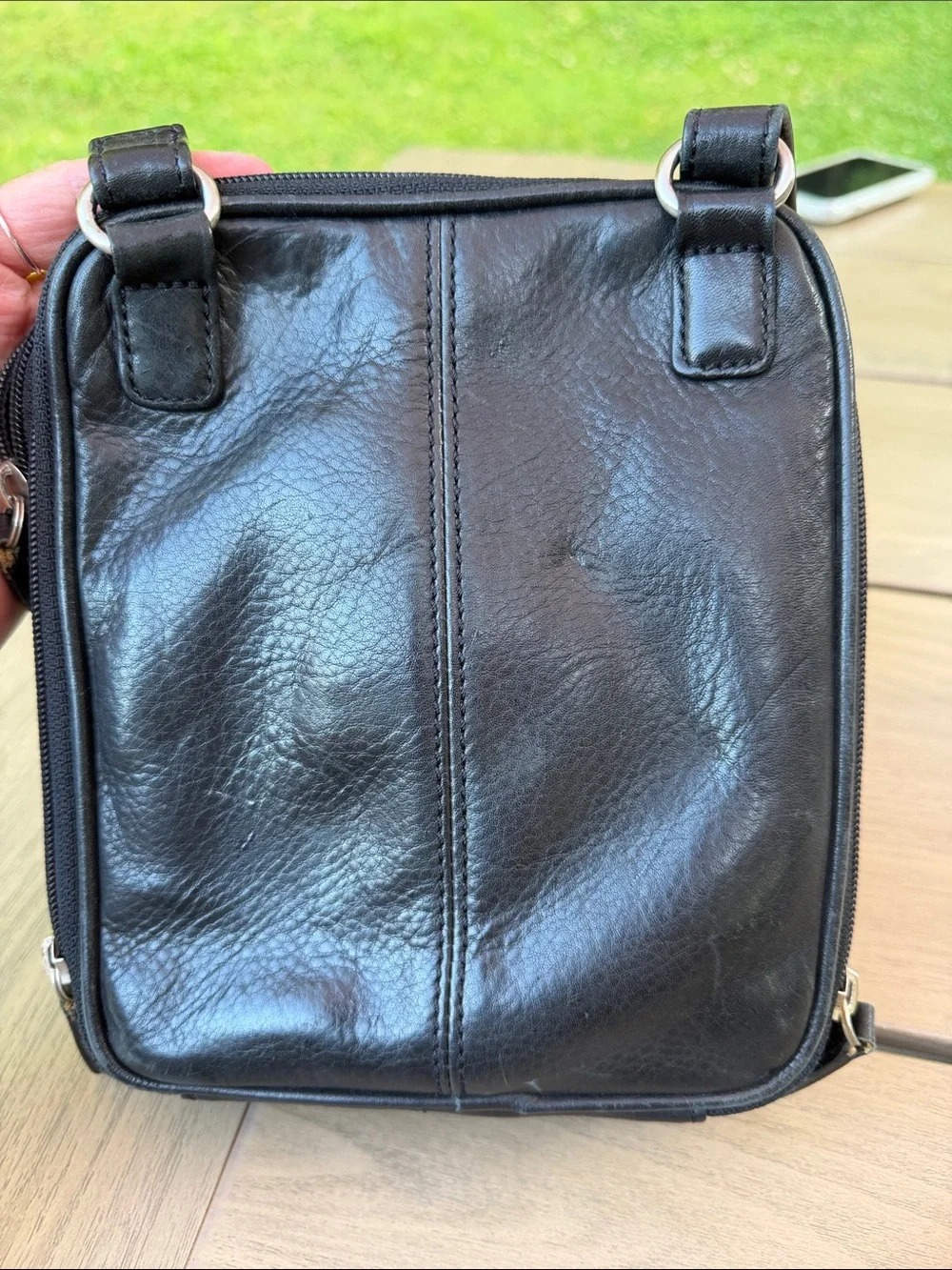 Fossil compact messenger