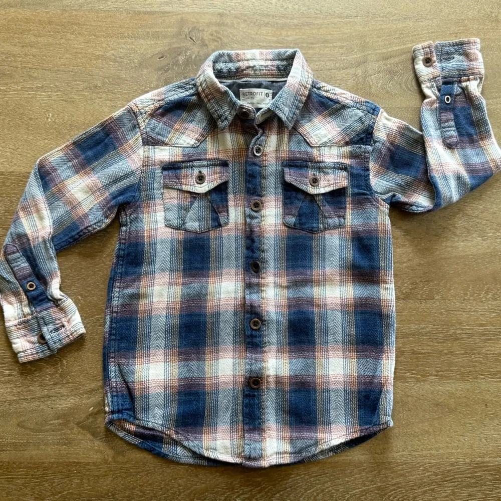 🐻 2/$25 • Retrofit | Western Plaid Button-Down Shirt
