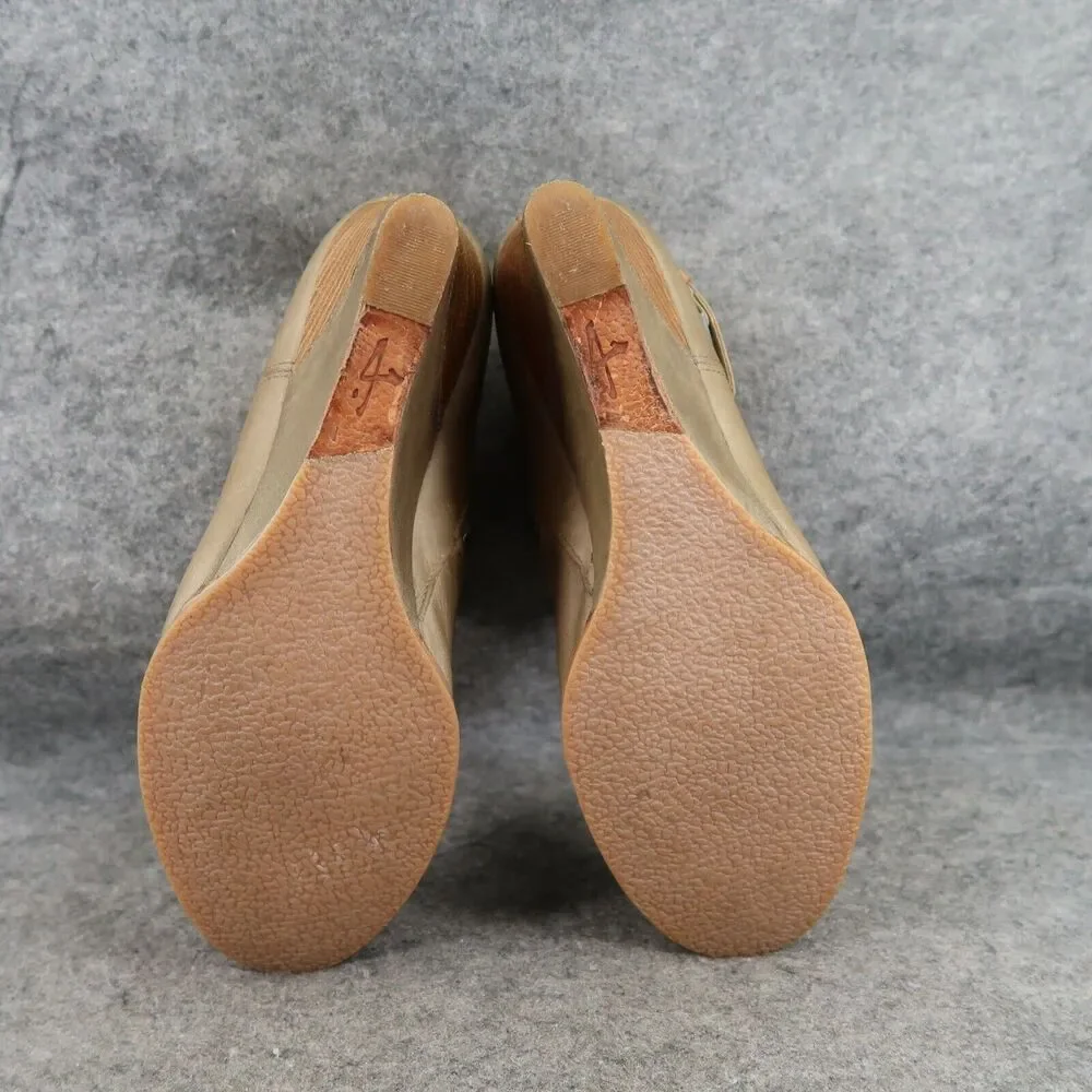 J. Shoes used shoes
