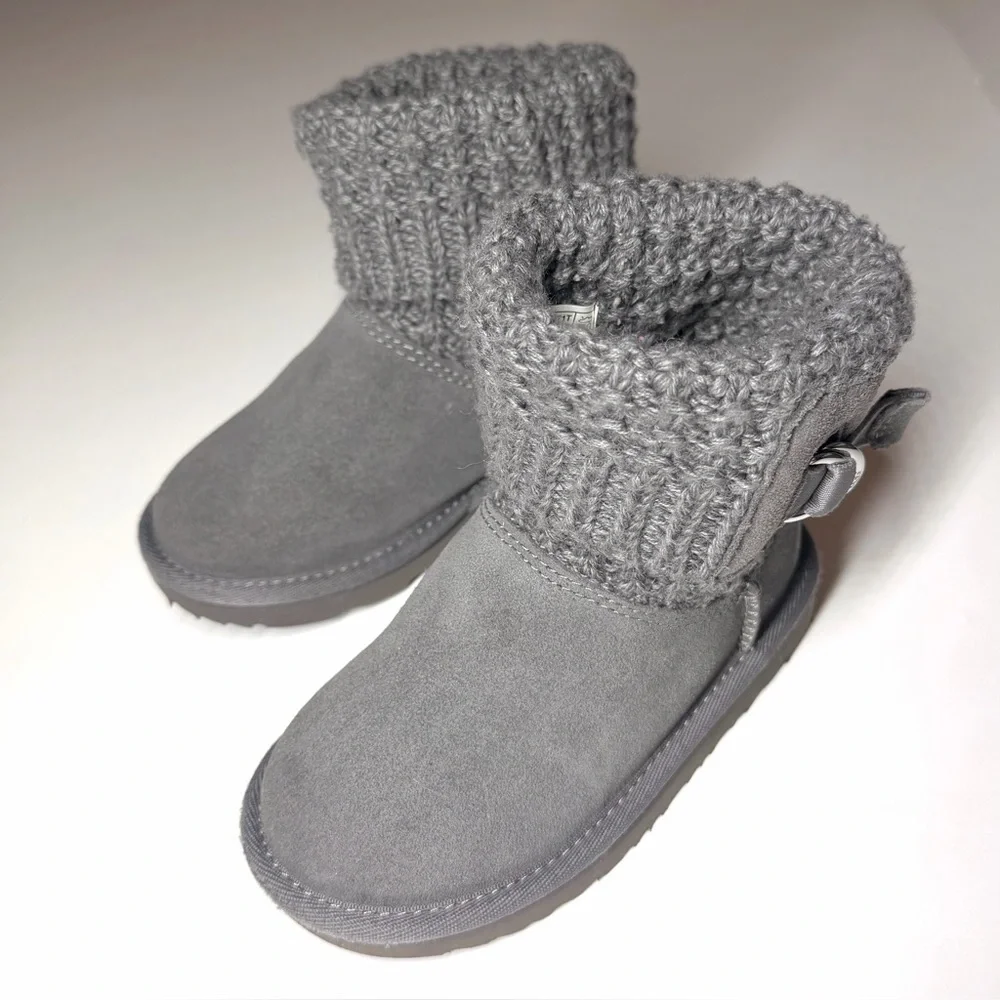 UGG size mini excellent