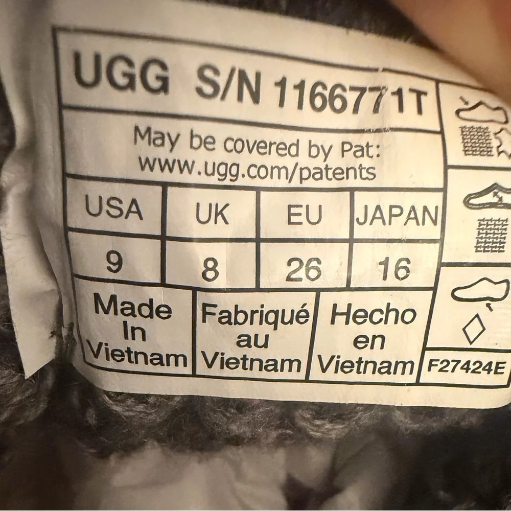 UGG welcome solene cold