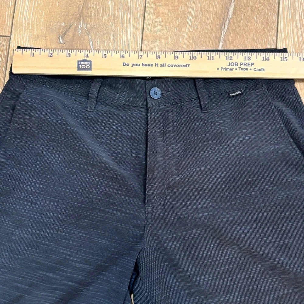 TravisMathew Men’s 30 Black Striped Hybrid Golf Shorts Performance