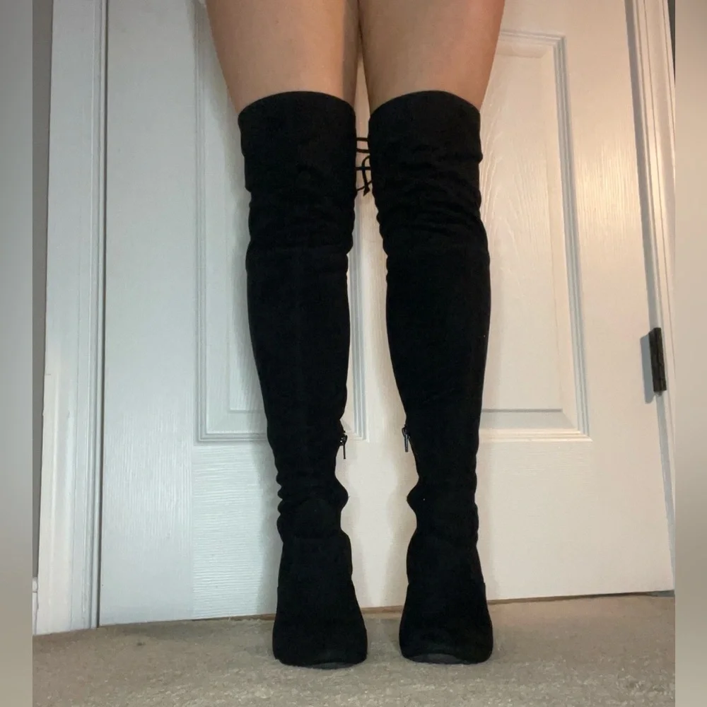 N/A black over