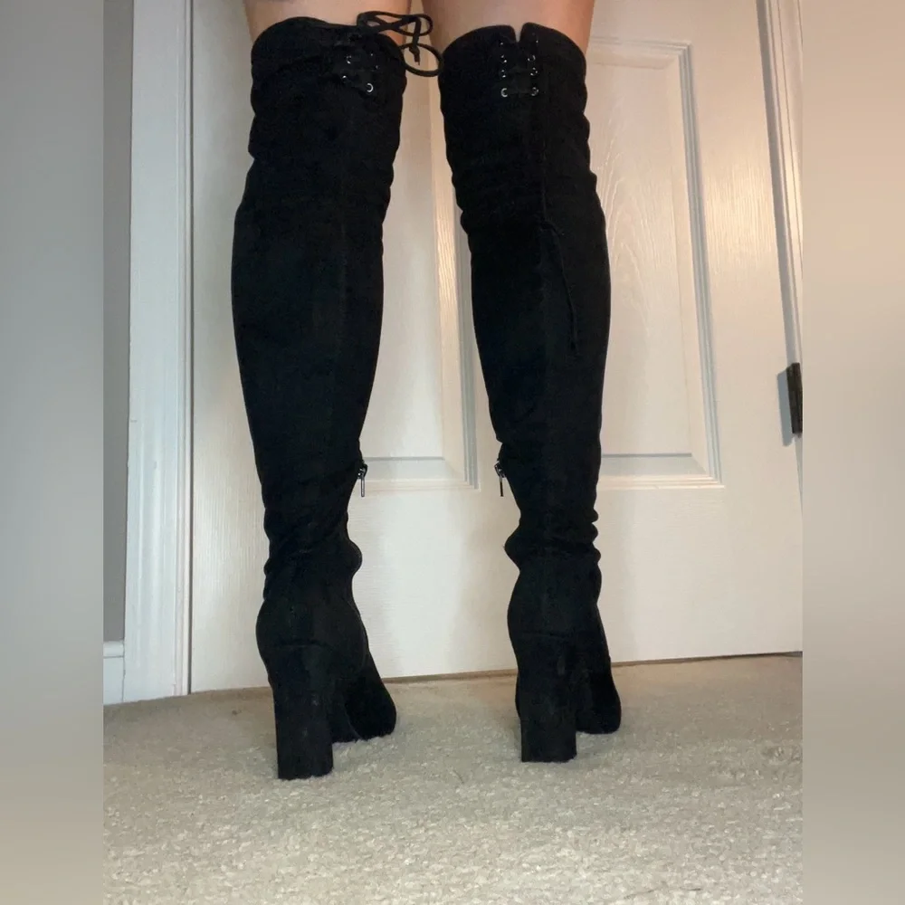 N/A black over