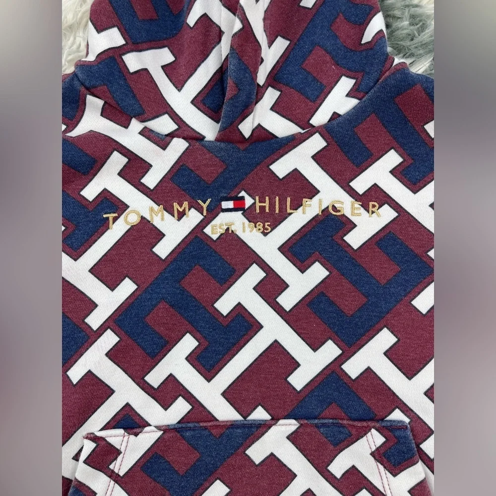 Tommy Hilfiger great measurements