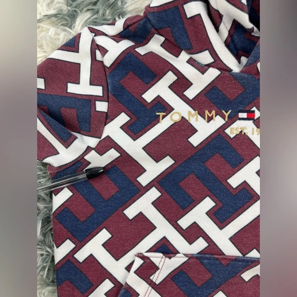 Tommy Hilfiger great measurements