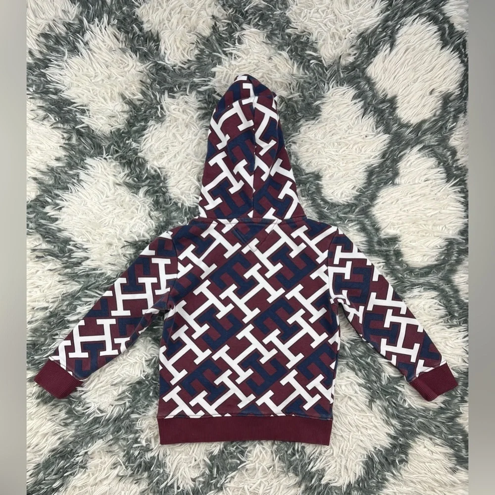 Tommy Hilfiger great measurements