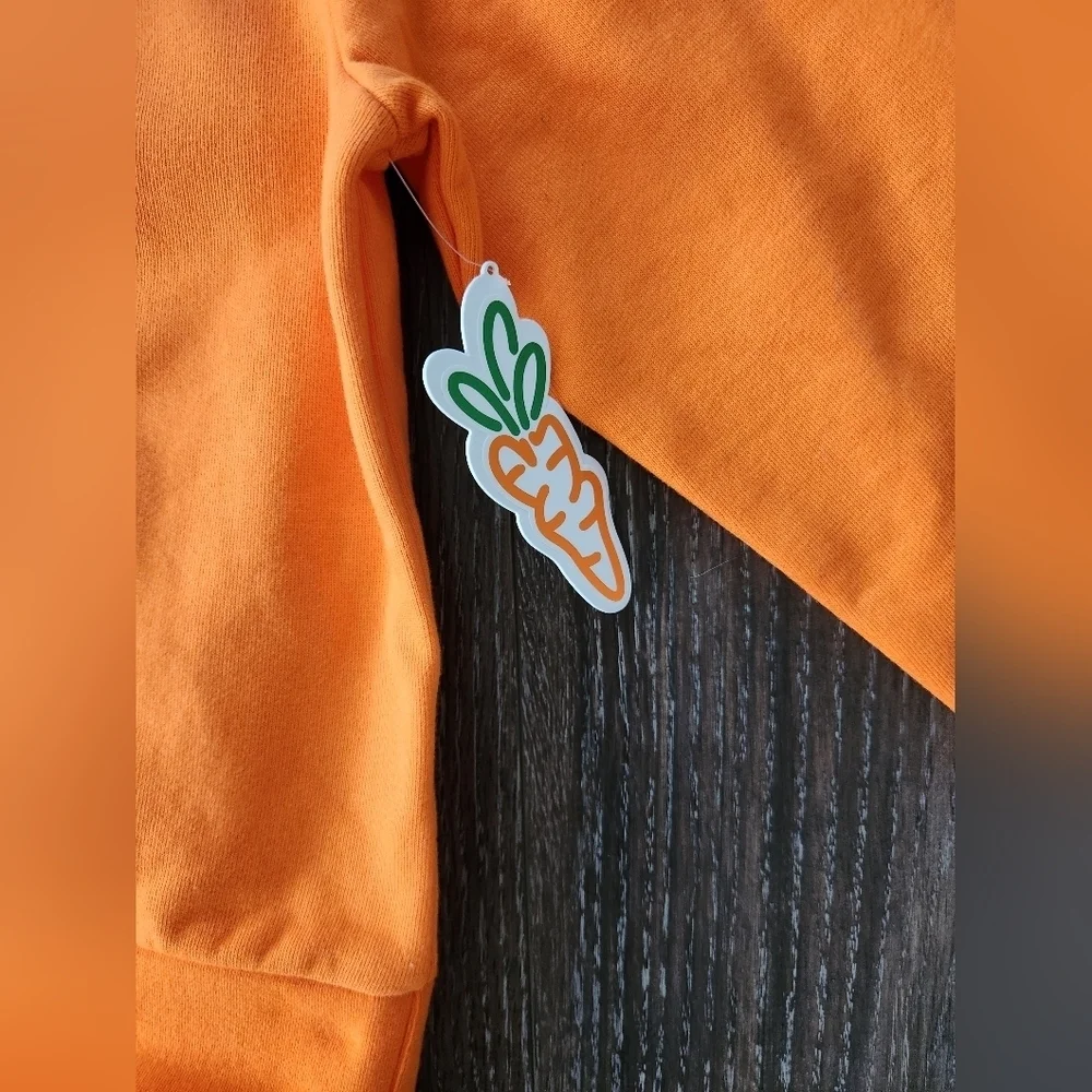 anwar carrots bright orange
