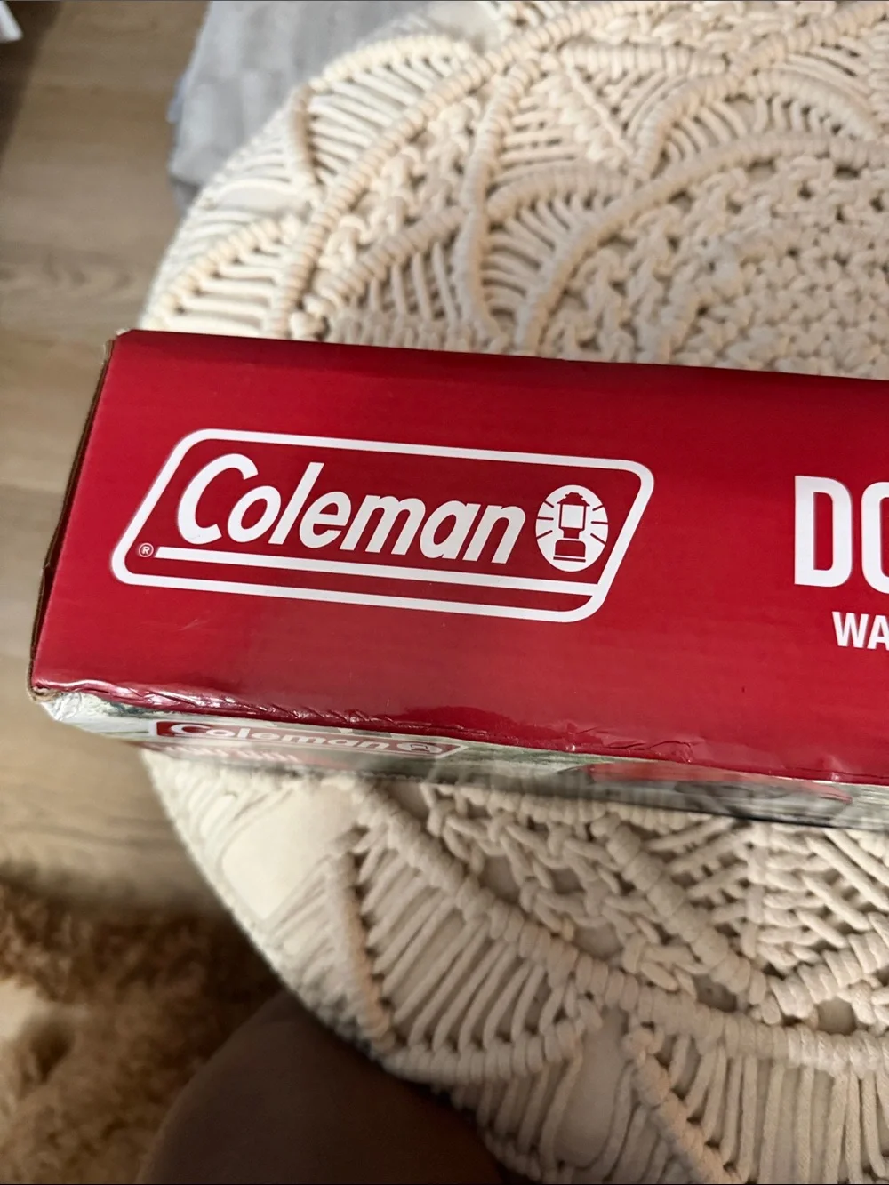 Coleman compact pet