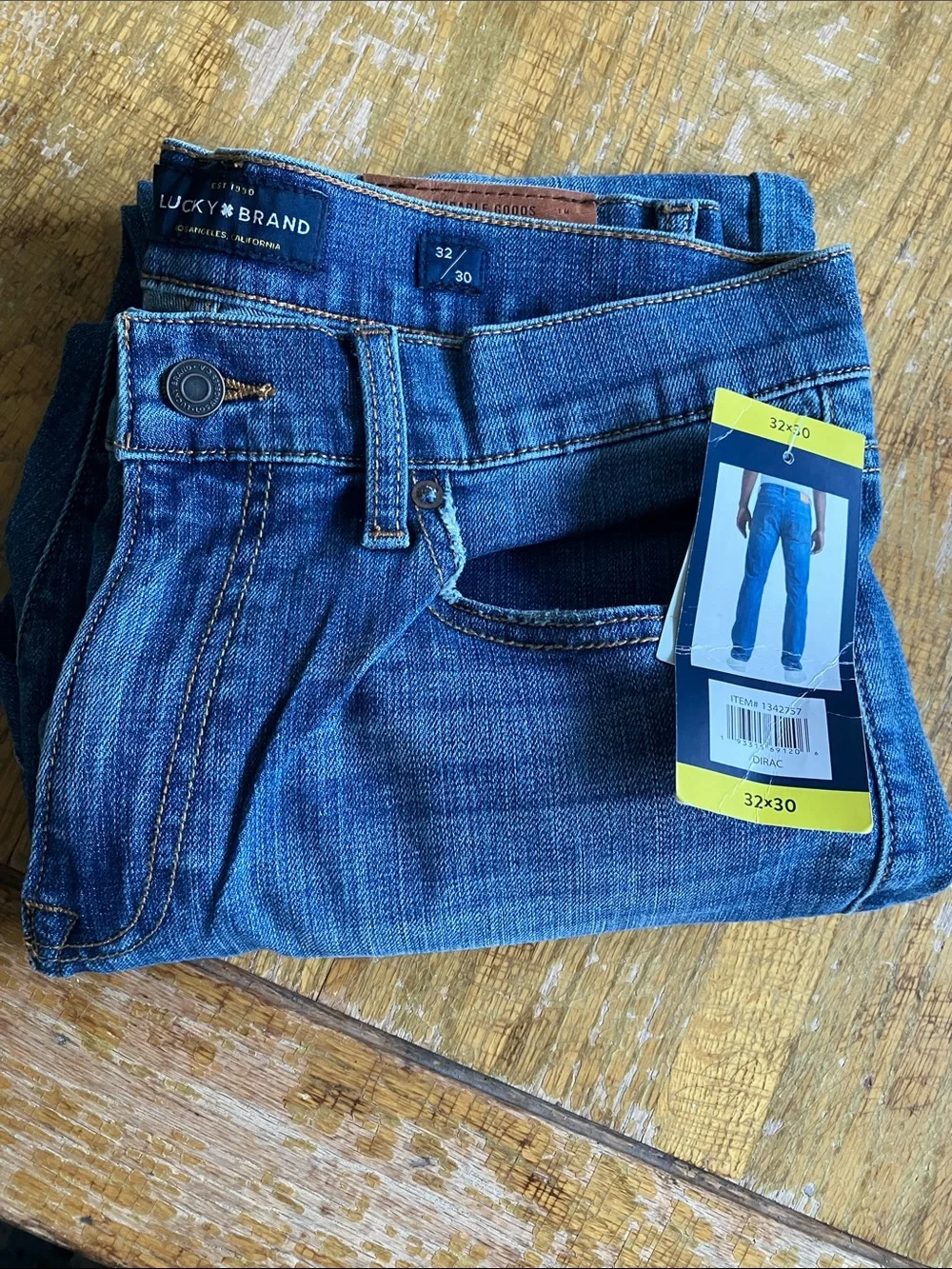 Lucky Brand Men's Indigo Blue Relaxed Jeans