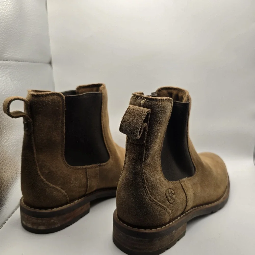Ariat new without