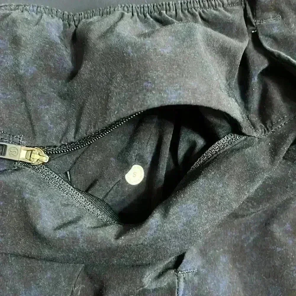 lululemon athletica conditions great size