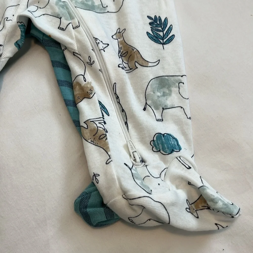 Carter’s 2 pack baby boy Sleep ‘n Play set