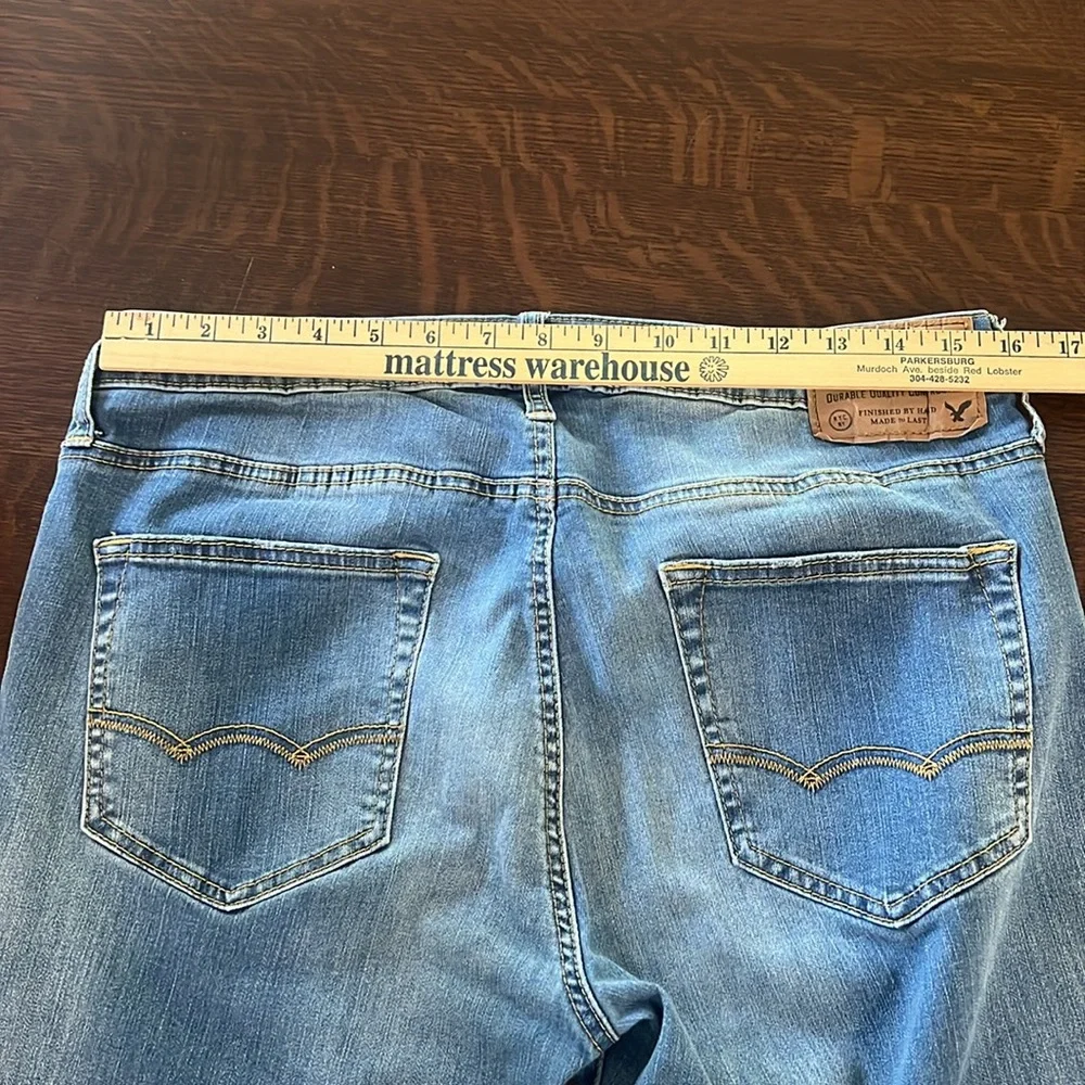 American Eagle Extreme Flex Skinny Men’s Jeans 33X30. Factory faded Blue