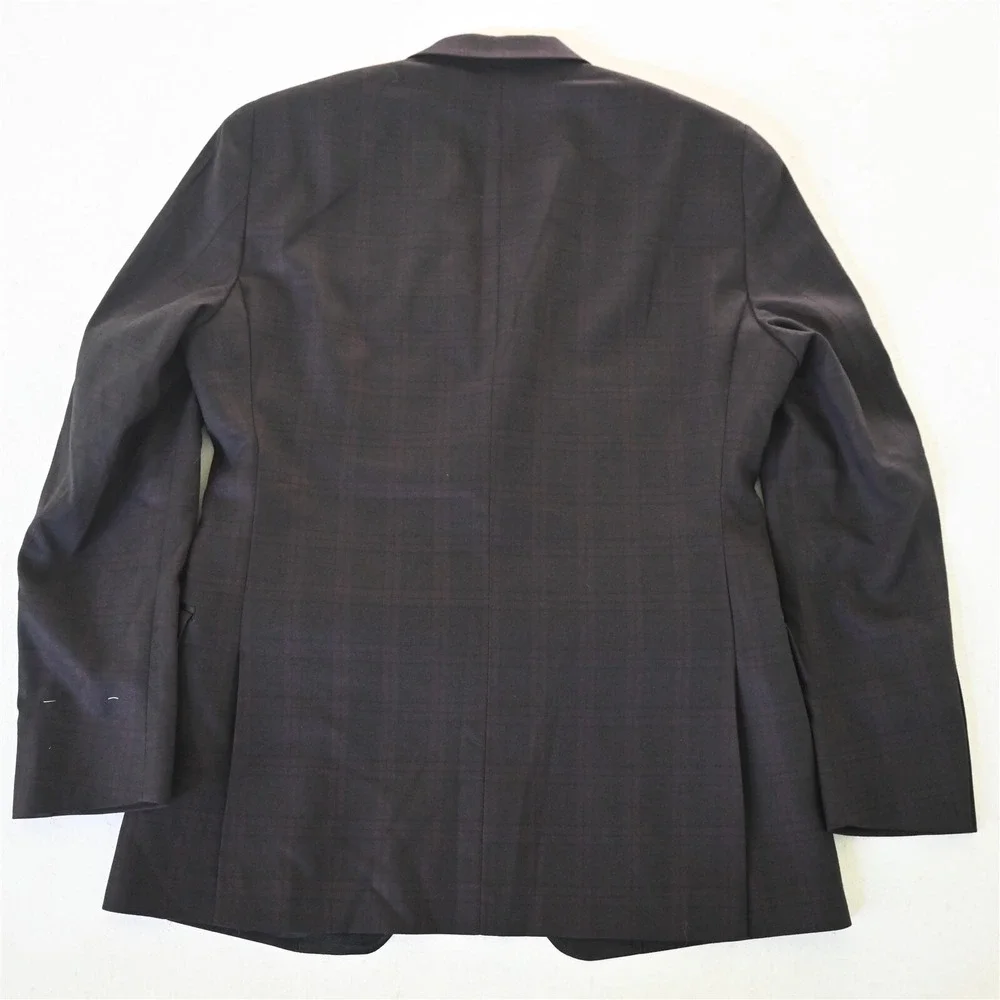 Ryan Seacrest Distinction order origin breasted
