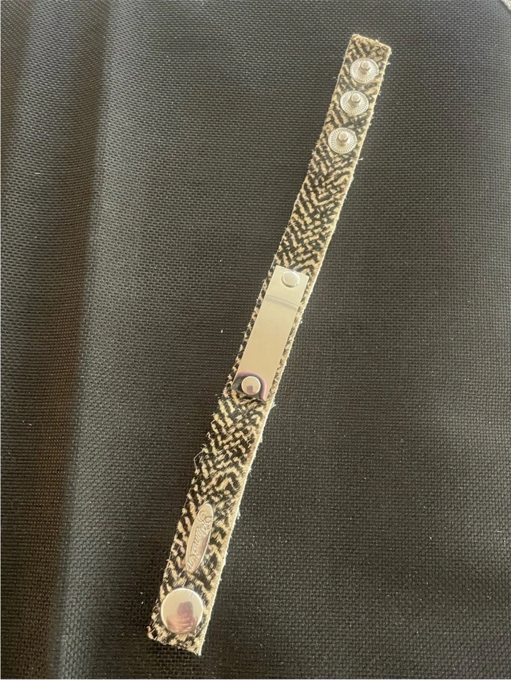 Plunder jewerly bracelets