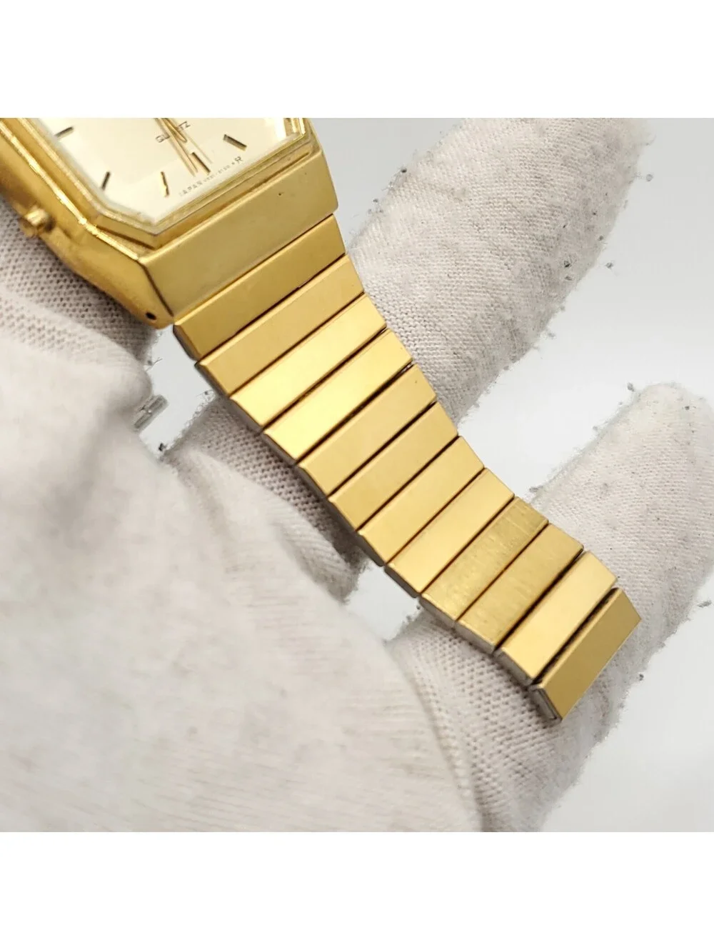 Pulsar hand dial