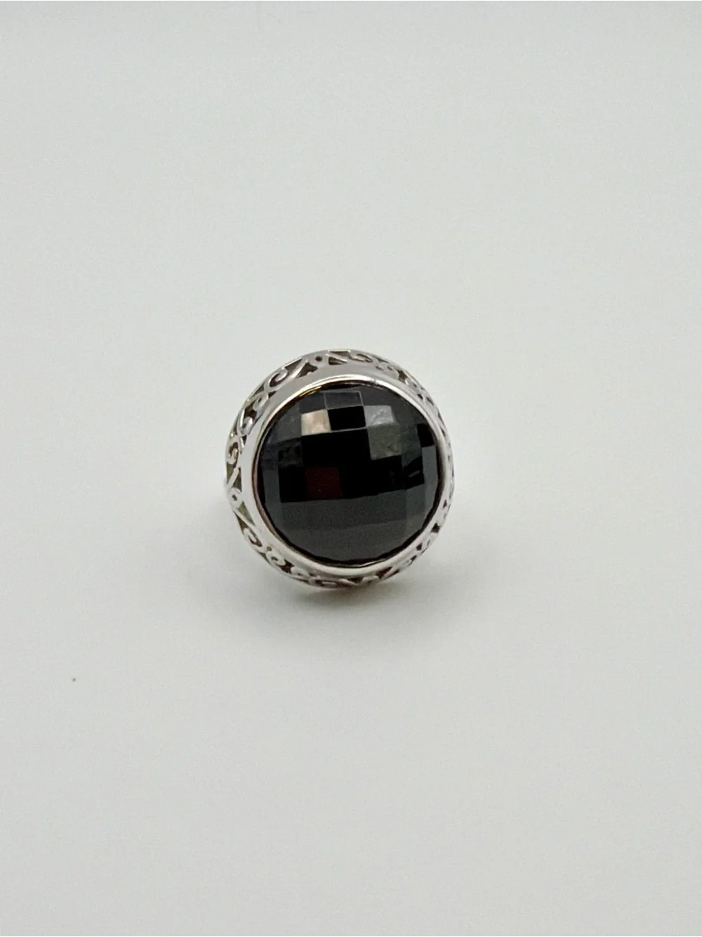 925 Sterling Silver make bold