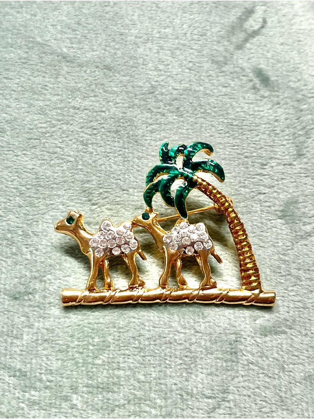 N/A vintage camel
