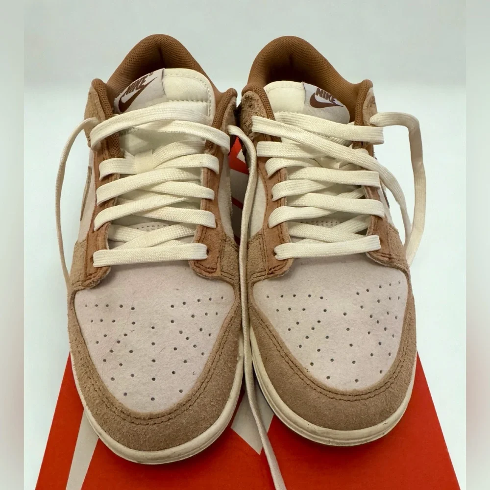 Nike suede dunks