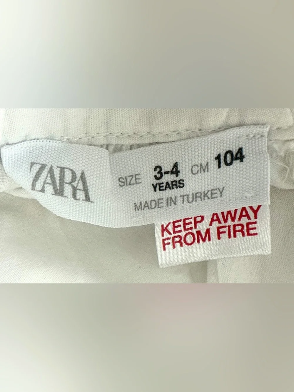 Zara girl’s white
