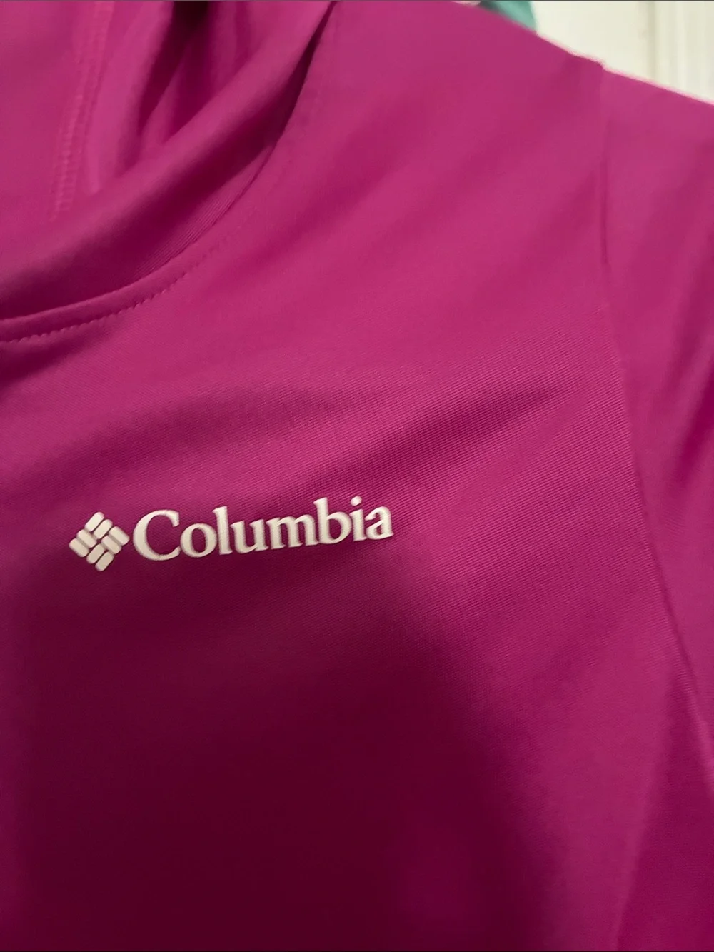 Columbia lightweight hooded