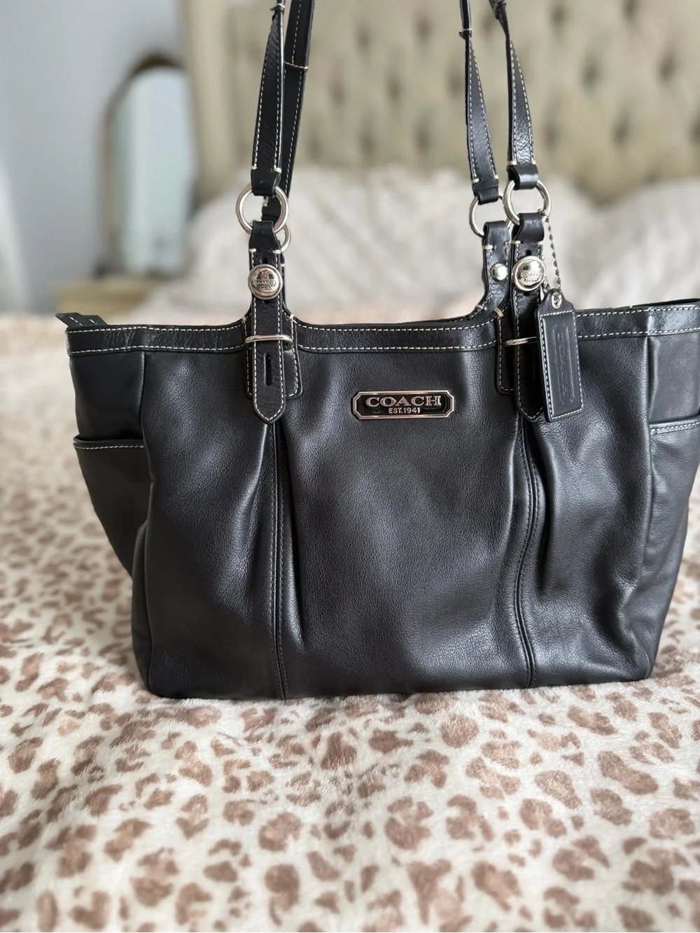 Coach Gallery East West Leather Tote F16565 Black Y2K Shoulder Bag