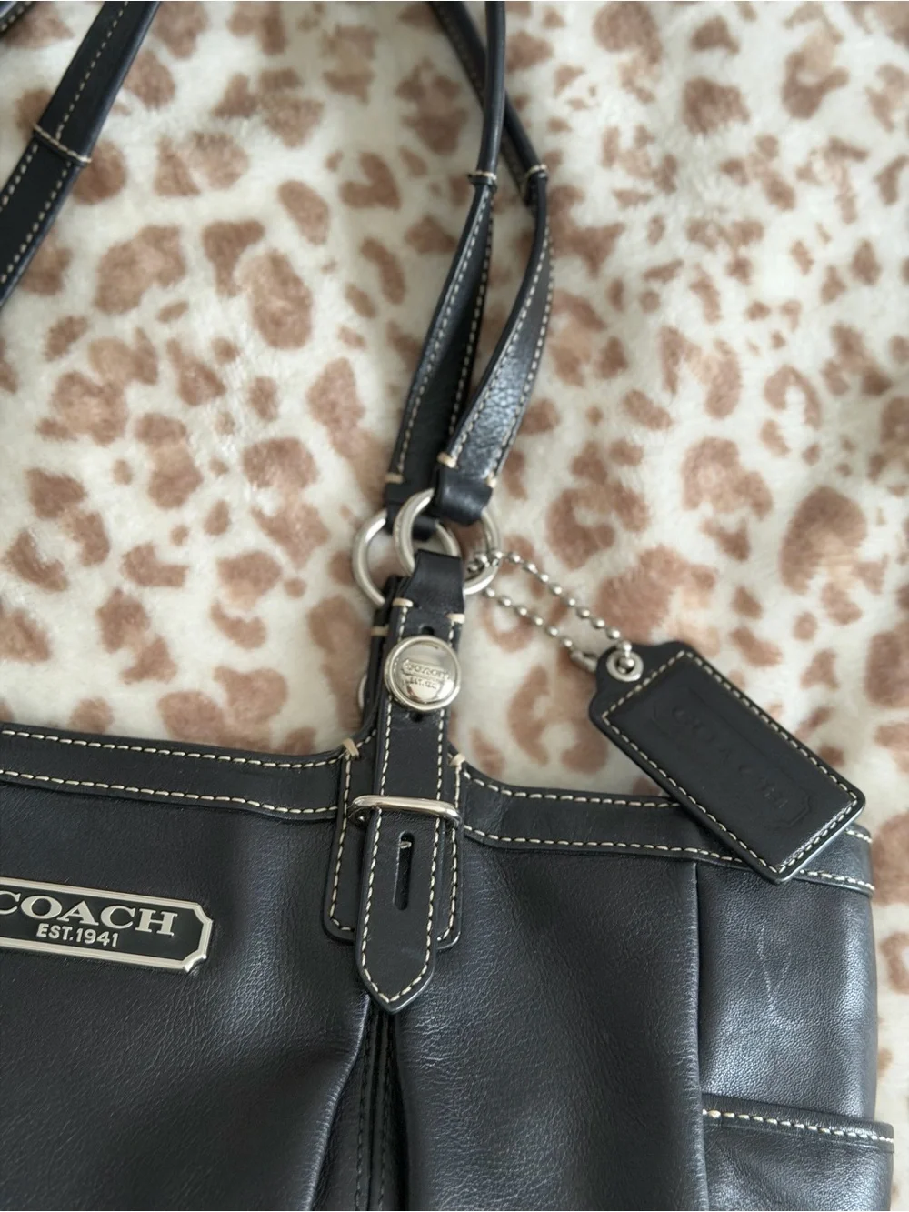 Coach classic late
