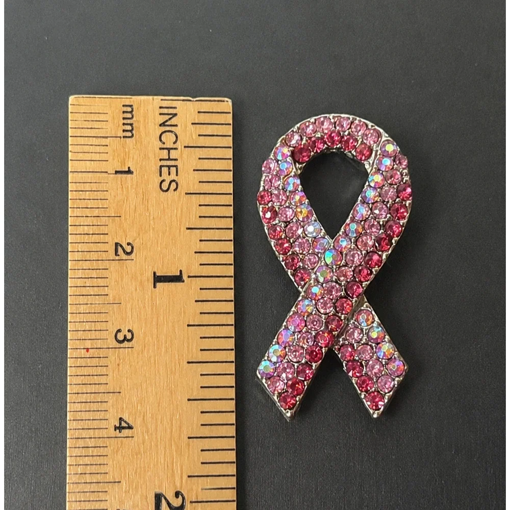 Unbranded pink rhinestones