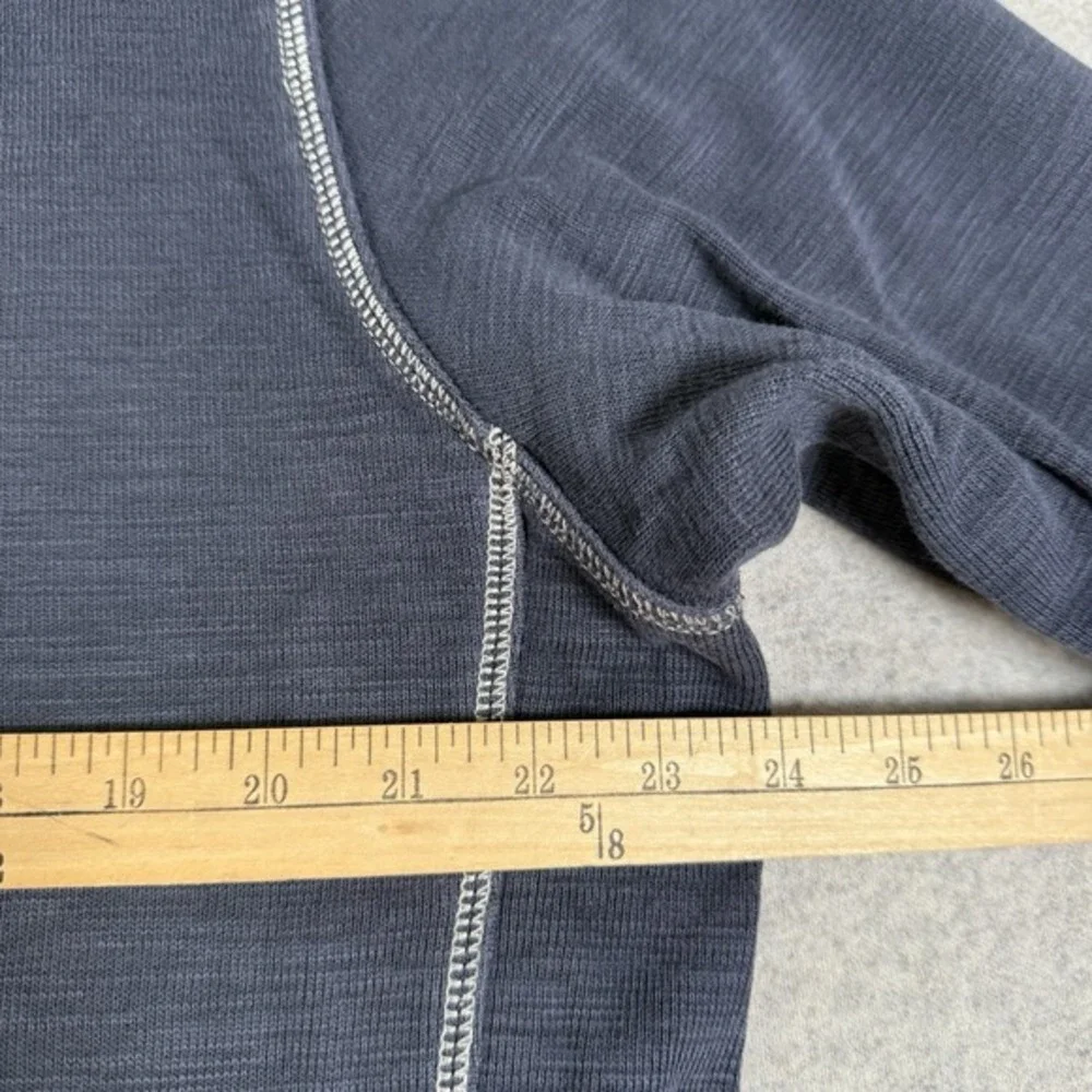 Tommy Bahama mens pull